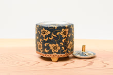 画像をギャラリービューアに読み込む, 3号香炉 青粒鉄仙