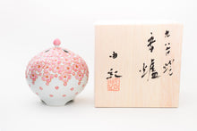 画像をギャラリービューアに読み込む, 【生産終了】3.3号香炉 色絵花詰