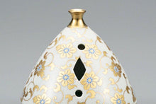 画像をギャラリービューアに読み込む, 4号香炉 白粒鉄仙