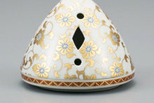 画像をギャラリービューアに読み込む, 4号香炉 白粒鉄仙