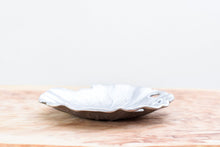 画像をギャラリービューアに読み込む, LOTUS LEAF PLATE