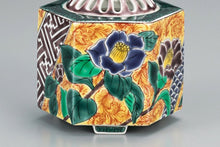 画像をギャラリービューアに読み込む, 【生産中止】3.5号香炉 吉田屋風椿/宮本晄