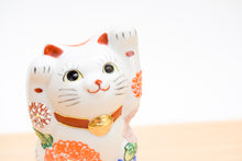 画像をギャラリービューアに読み込む, 【生産中止】4号両手招き猫 花づくし