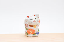 画像をギャラリービューアに読み込む, 【生産中止】4号両手招き猫 花づくし