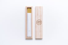 画像をギャラリービューアに読み込む, スティック香 雅月