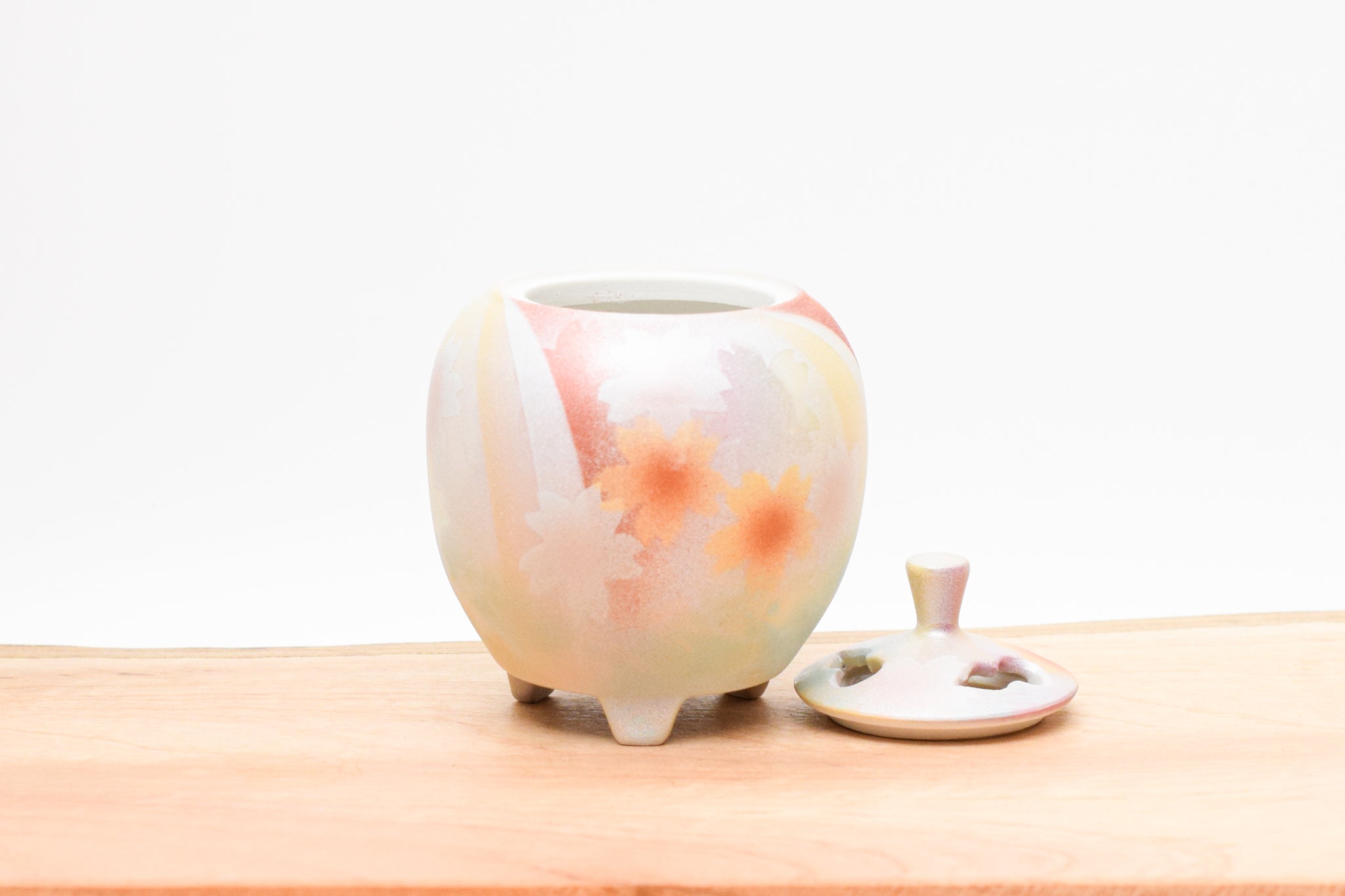 3.2号豆香炉 花園 – Juttoku.