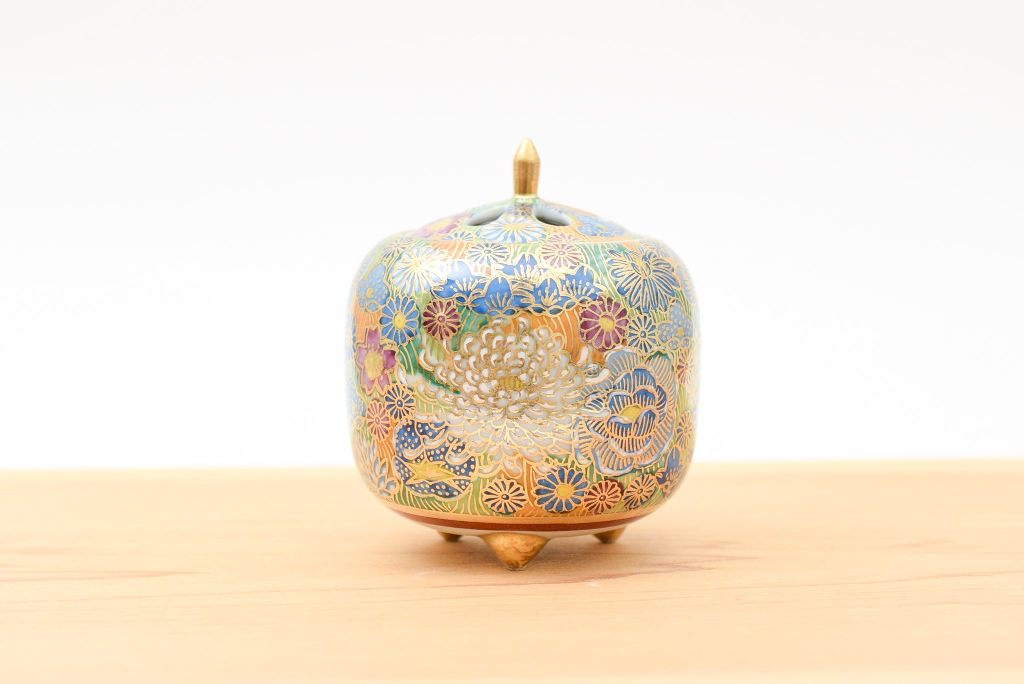 3号豆香炉 金花詰 – Juttoku.